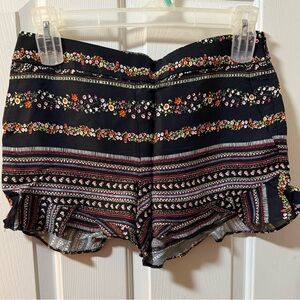 LOFT Black Floral High Waist Women's Ruffle Hem Shorts Size 2